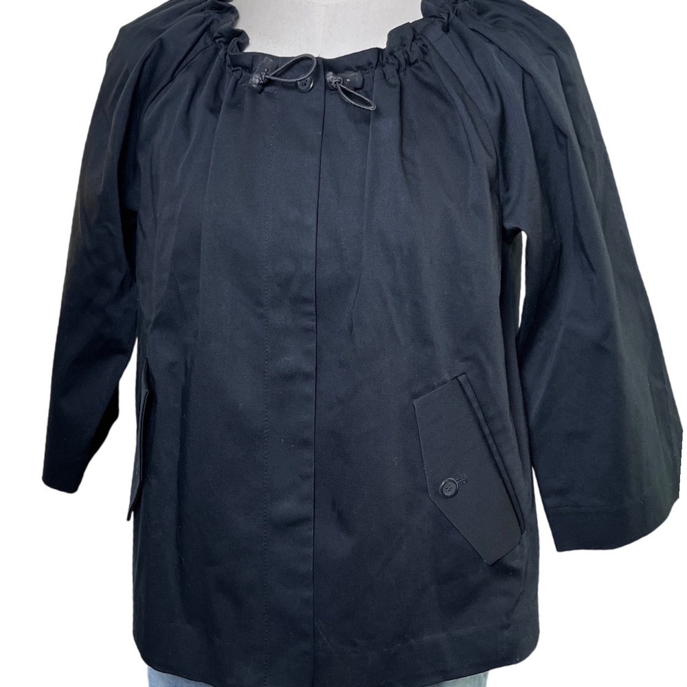 Quiet Luxury Minimalist Cropped Jacket Black Theory Snap Front Chic Modern S